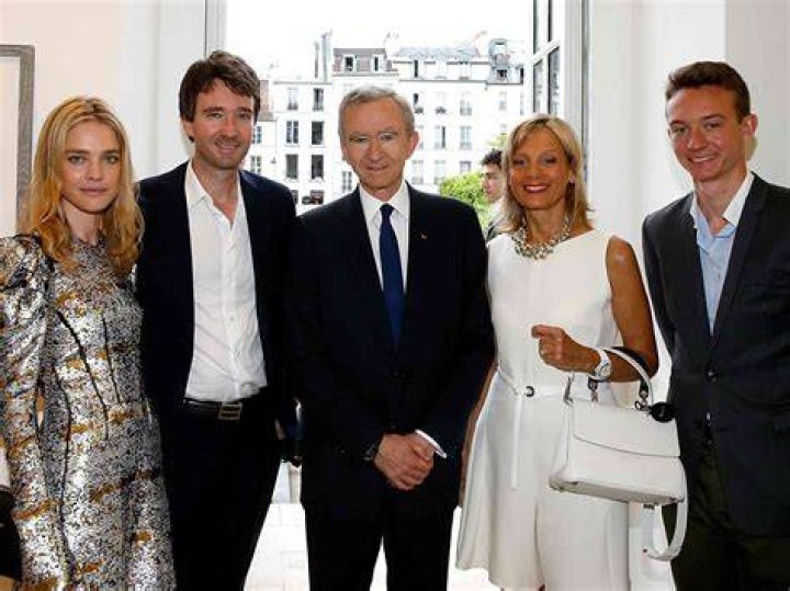 Frédéric Arnault's pet No Pets (Frédéric Arnault)