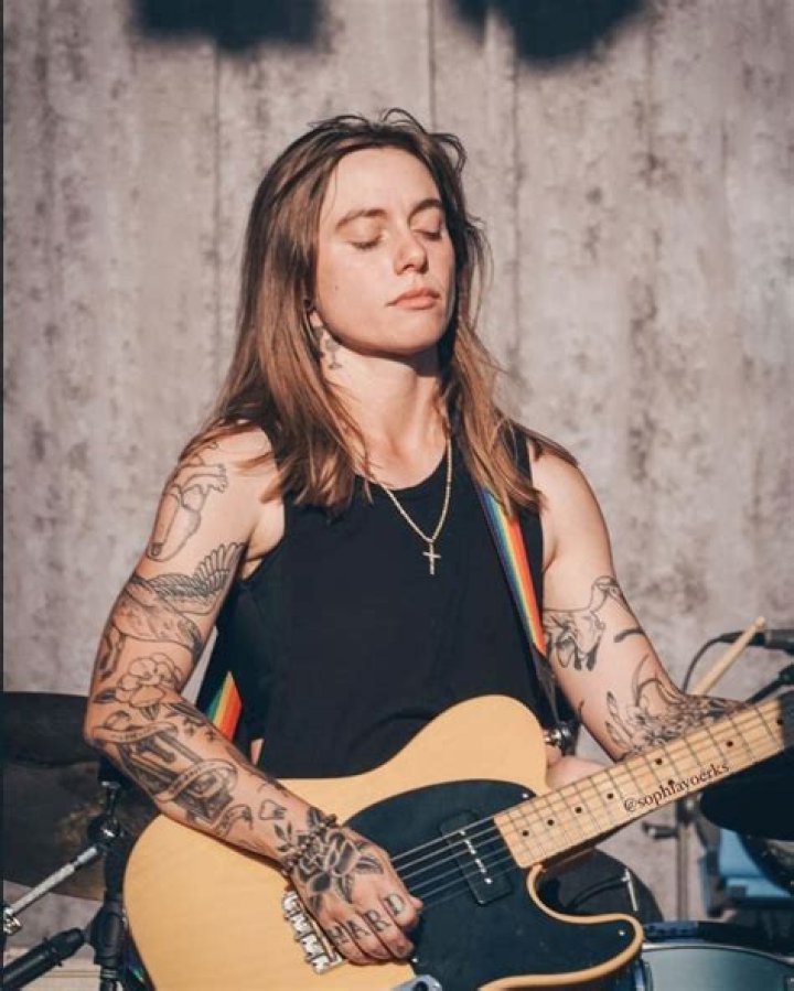 Julien Baker's pet Beans