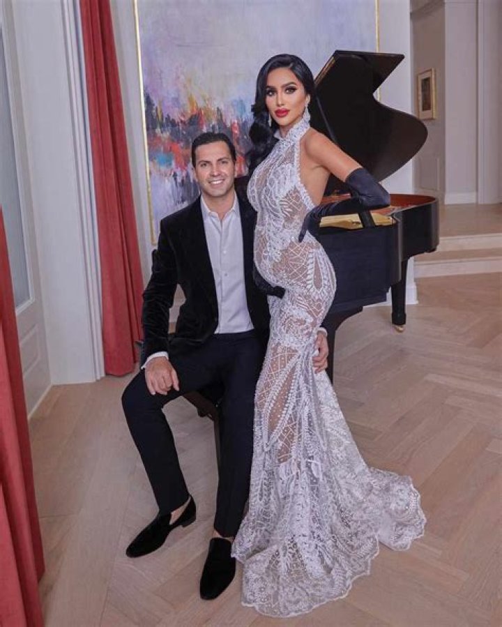 Lilly Ghalichi