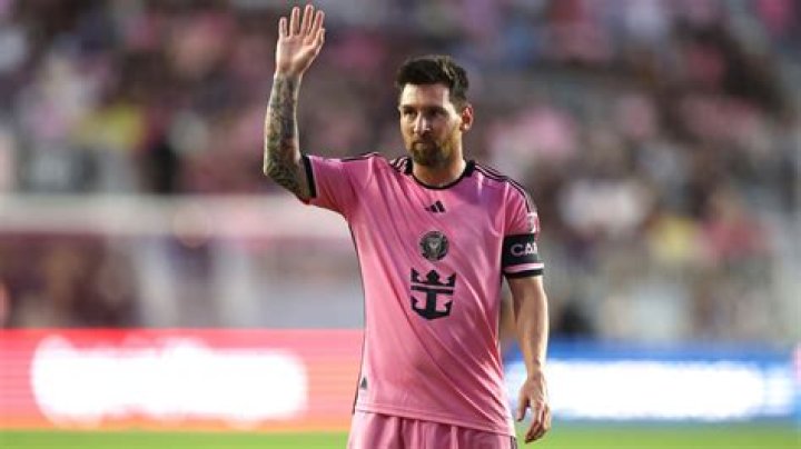 Lionel Messi's pet Se&ntilde;or Hulk