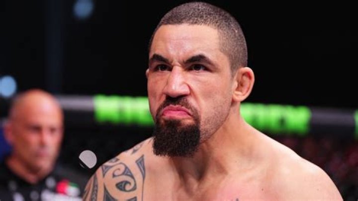 Robert Whittaker photo