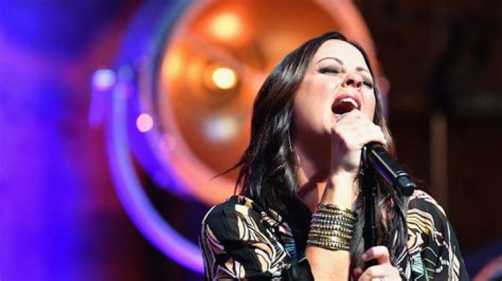 Sara Evans Sara Evans
