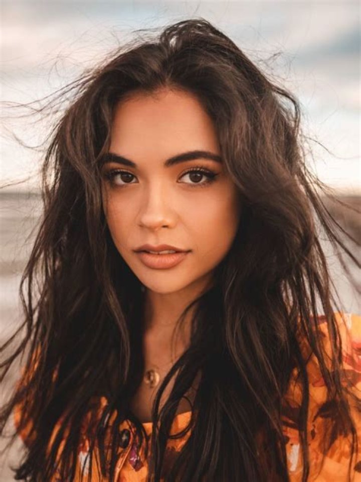 Selina Mour Selina Mour