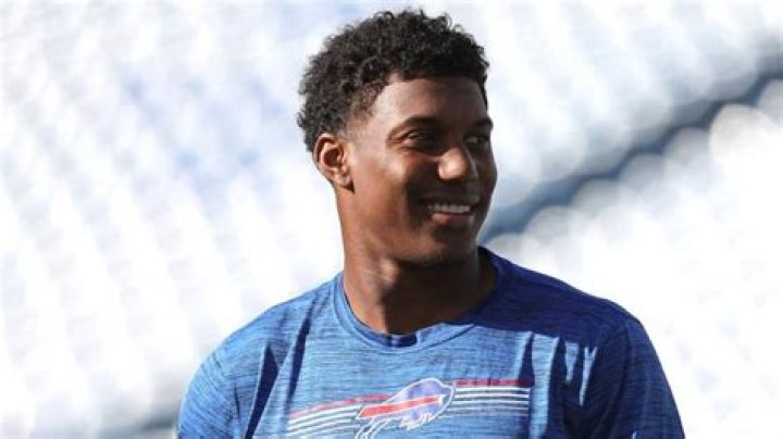 VaShawn Mitchell zay jones